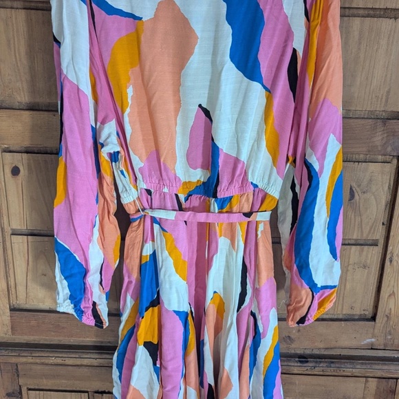 Ava&Viv Wrap Dress. Soft Femininity/Romantic Core. Resort/Vacation Ready. - Picture 3 of 6